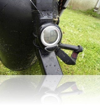Instalation d'un compteur de vélo sur un char à cerf volant